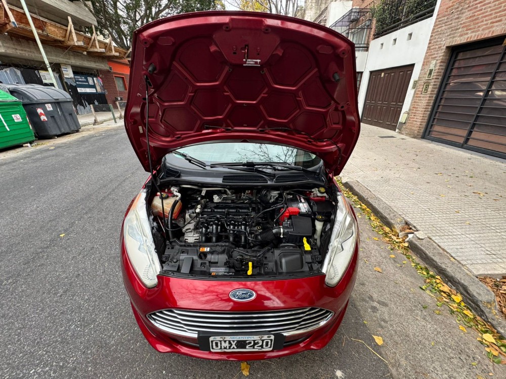 Ford Fiesta Kinetic 1.6 titanium power shift — foto 11